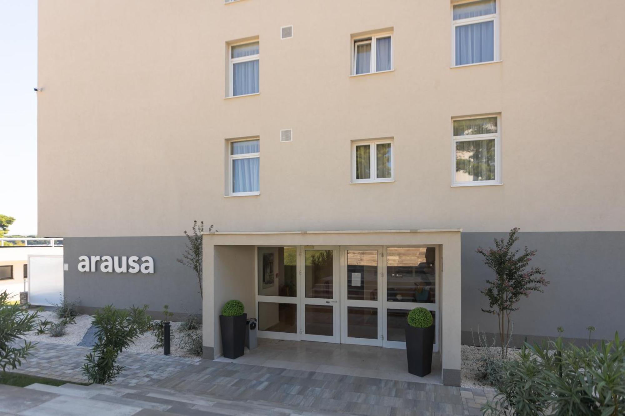 Villa Arausa Vodice Esterno foto